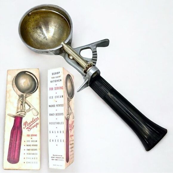 Vintage Bonny Products Peerless Scoop Black Bakelite Handle - Picture 1 of 12